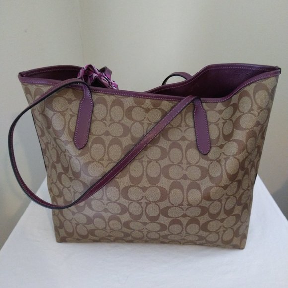 Authentic Coach Bag - Picture 2 of 7